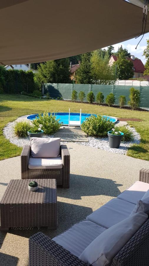 Apartman Ela Skalná Εξωτερικό φωτογραφία